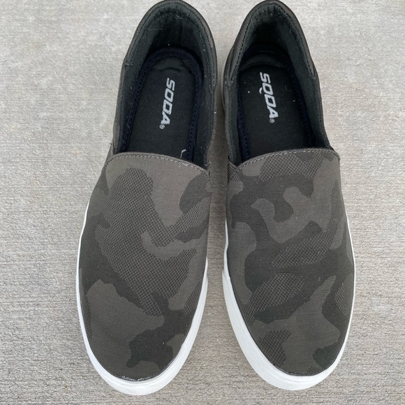 Soda canvas cushioned sneakers - Picture 3 of 6